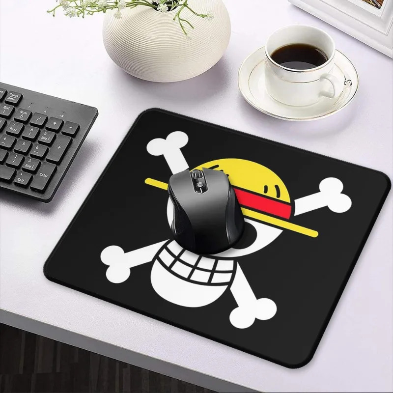Cartoon One Piece Ruffy Schäde – Laptop Accessories Table Bewertung und Preis